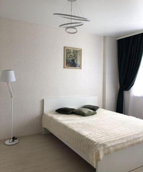 Продам 1-кімнатну квартиру в новобудові