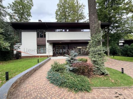 Здам 2-поверховий будинок, КМ&nbsp;«Park&nbsp;House»