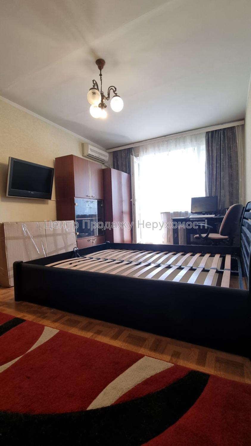 Фото Продається  2 кімнатна кв. пр. Перемога 54 Б, Олексіївка,G84
