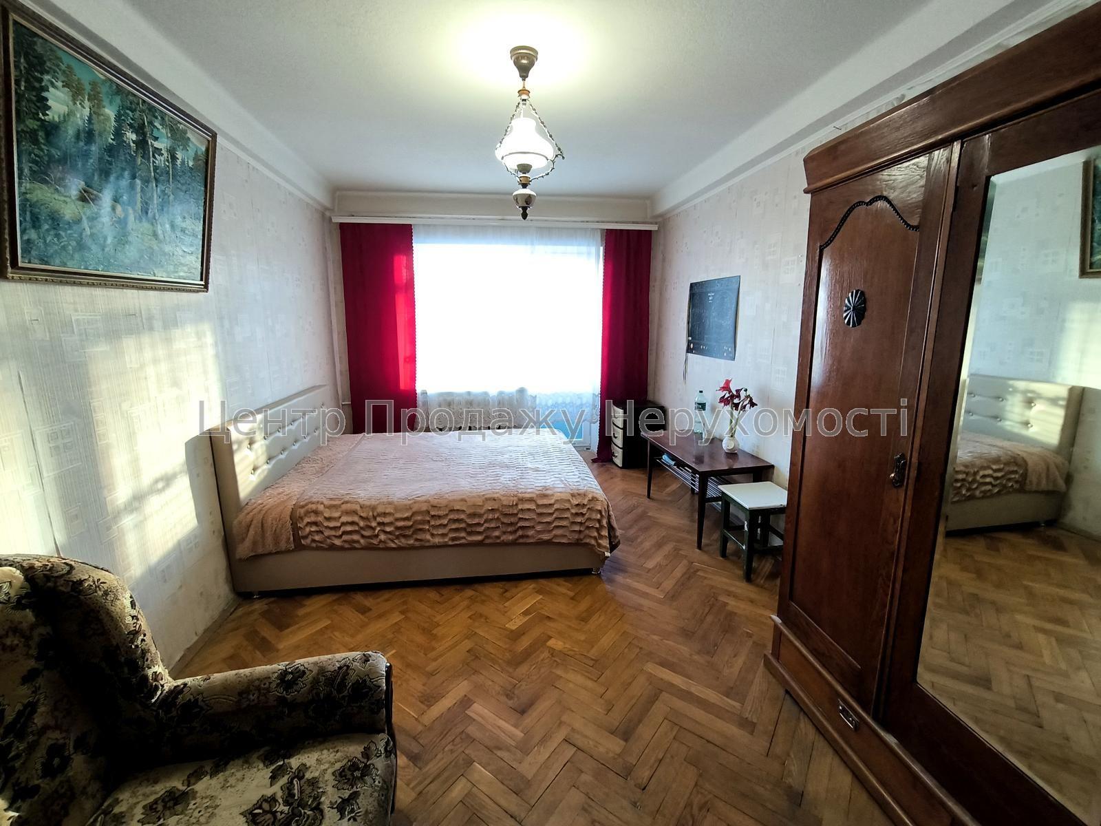 Фото Продам 1-кімнатну квартиру біля метро Васильківська2