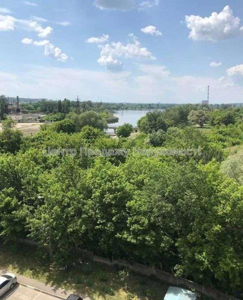 Продам 2-кімнатну квартиру в новобудові, ЖК&nbsp;пр.&nbsp;Л.Малий&nbsp;(Постишева)