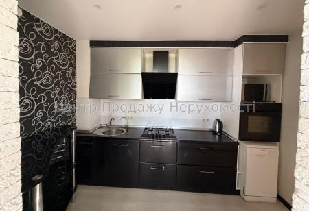 Продам 2-кімнатну квартиру
