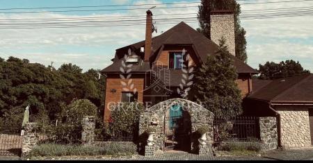 Здам 2-поверховий будинок