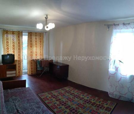 Продам 3-кімнатну квартиру