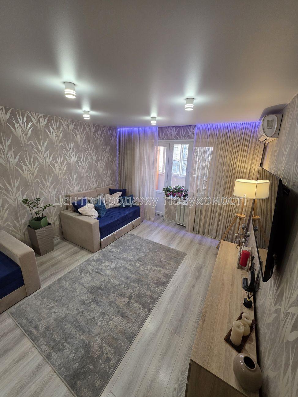 Фото Продаж 1-кімнатної квартири з ремонтом, ІВ1