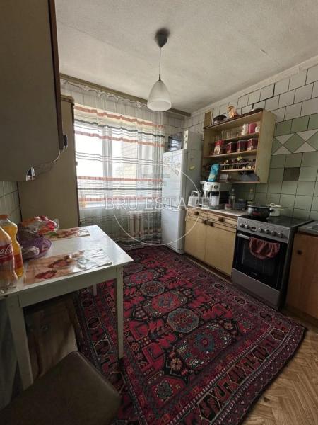 Продам 2-кімнатну квартиру