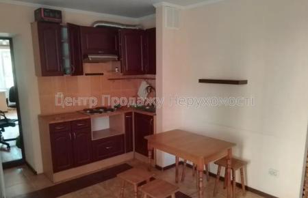 Продам 2-кімнатну квартиру