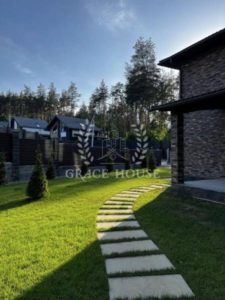 Продам 2-поверховий будинок