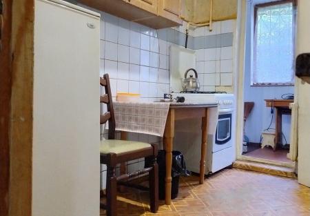 Продам 2-кімнатну квартиру