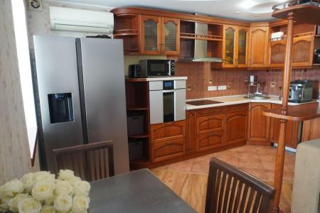 Продам 3-кімнатну квартиру