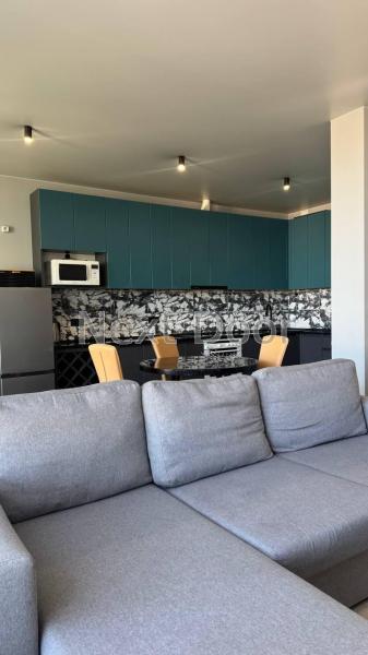 Продам 3-кімнатну квартиру, ЖК&nbsp;Медовий