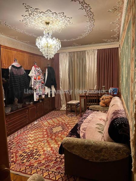 Продам 3-кімнатну квартиру