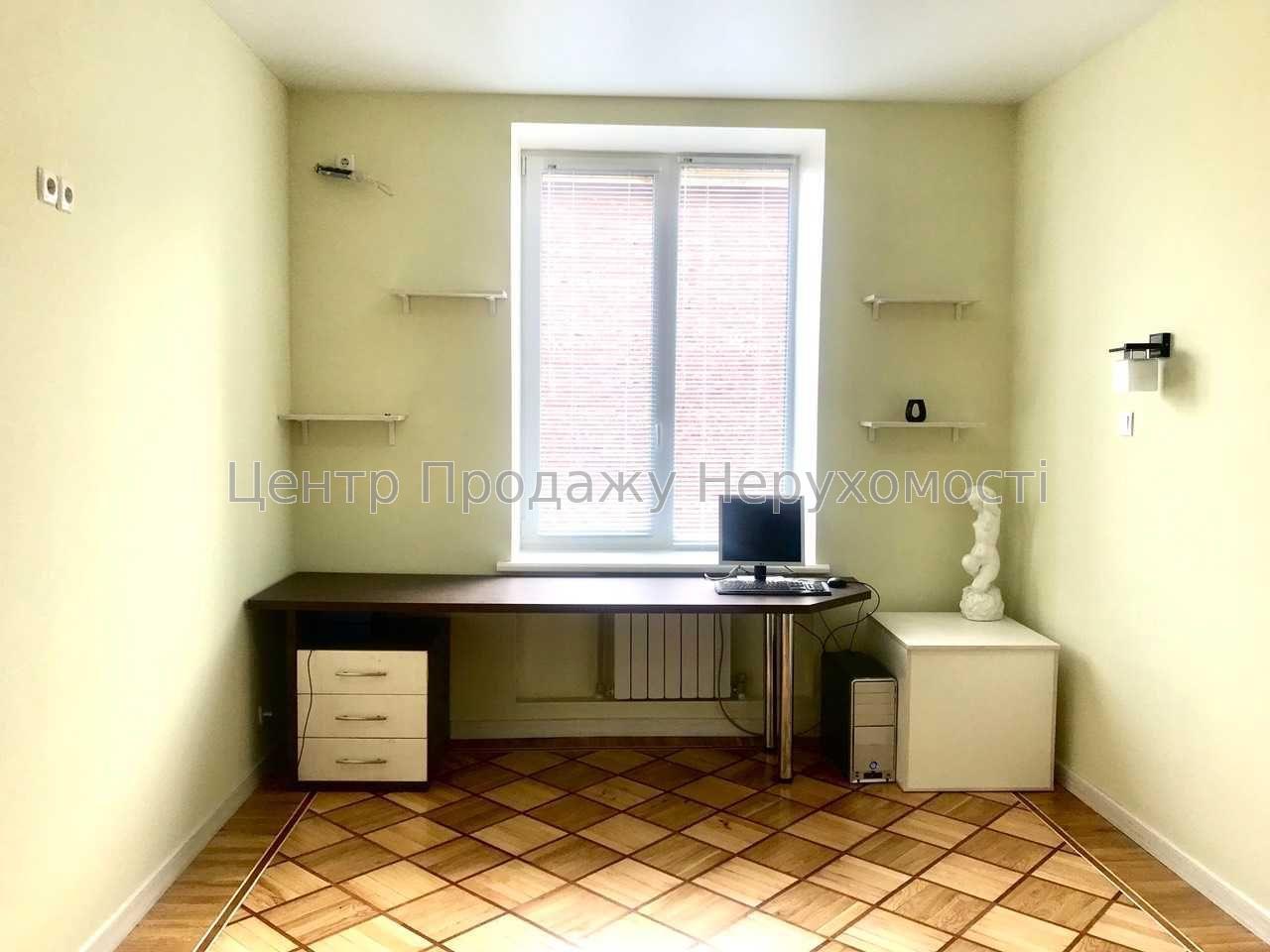 Фото Продаю 3кв сталінку біля метро Вокзальна4
