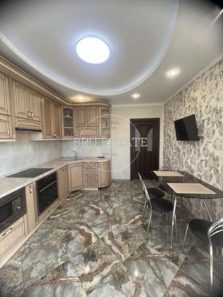 Продам 2-кімнатну квартиру