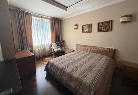 Продам 2-кімнатну квартиру