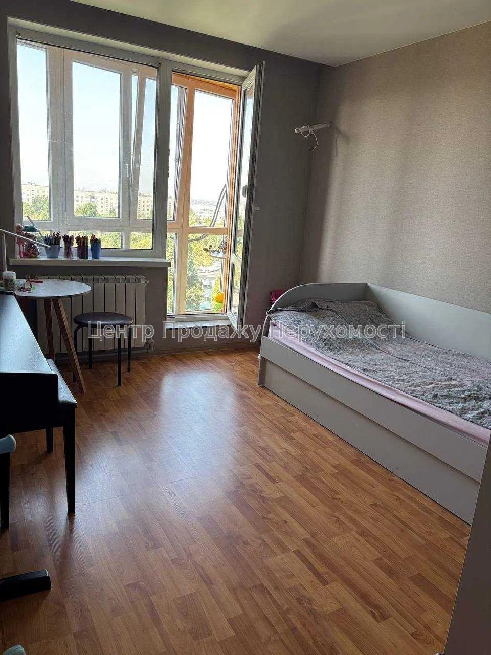 Фото Продаж 3-кімнатної квартири, Харків. Салтівка9