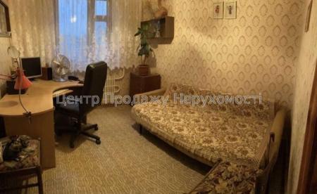 Продам 3-кімнатну квартиру