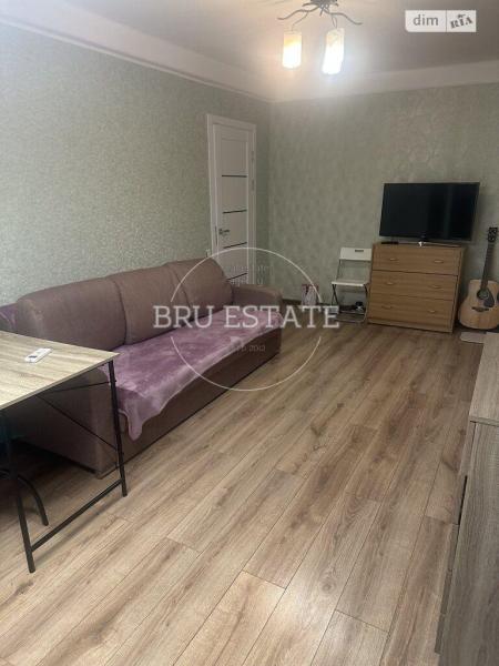 Продам 2-комнатную квартиру