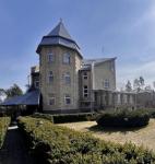 Продам 3-поверховий будинок, 800 м², авторський дизайн