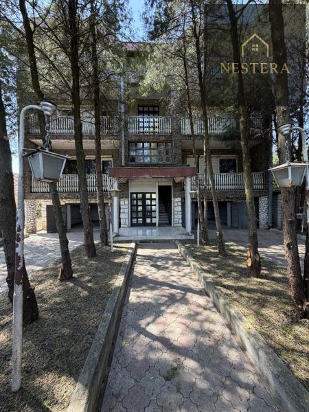 Продам 2-поверховий будинок