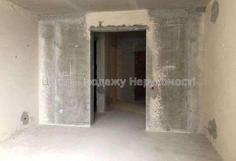 Фото Продаж 2к квартири 77.98 кв,метро Позняки8