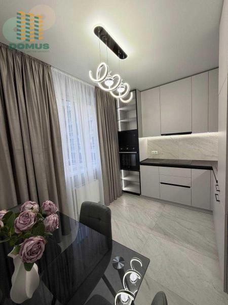 Продам 2-кімнатну квартиру, ЖК&nbsp;«Скай&nbsp;Сіті»