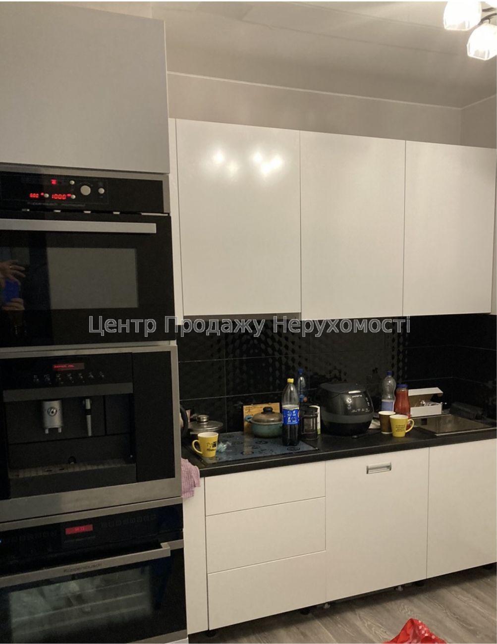 Фото Продаж 2-кімнатної квартири в ЖК 