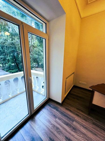 Продам 3-кімнатну квартиру
