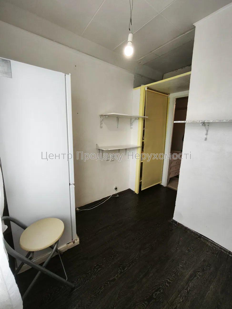 Фото Продам 1-кімнатну квартиру біля метро Мінська4