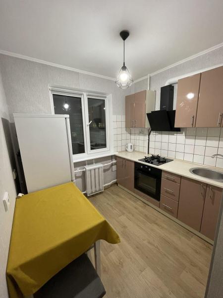Продам 2-кімнатну квартиру