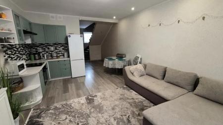 Продам 2-поверховий таунхаус