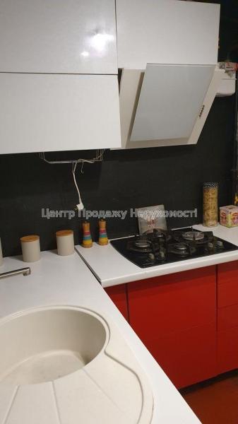 Продам 2-кімнатну квартиру