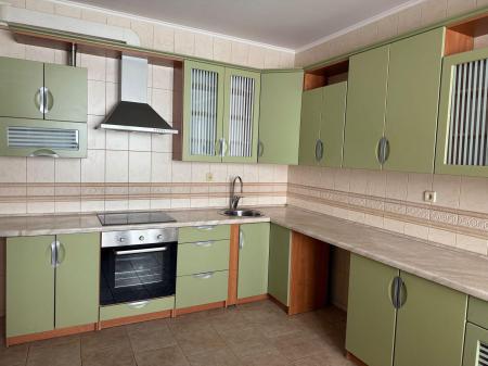 Продам 2-кімнатну квартиру