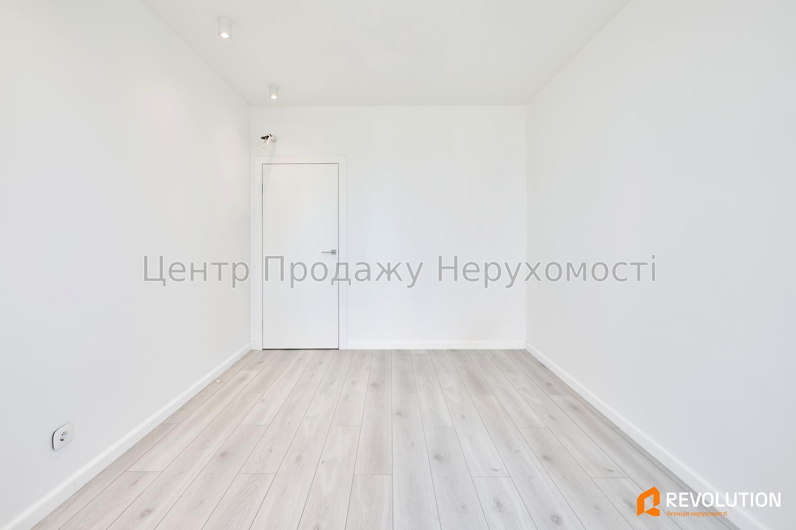 Фото Зх кімнатна квартира ЖК Каховська ( вул. Каховська 62-А )9