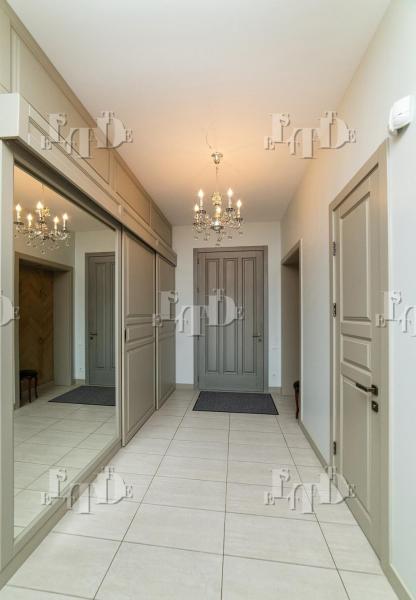 Продам 2-поверховий будинок