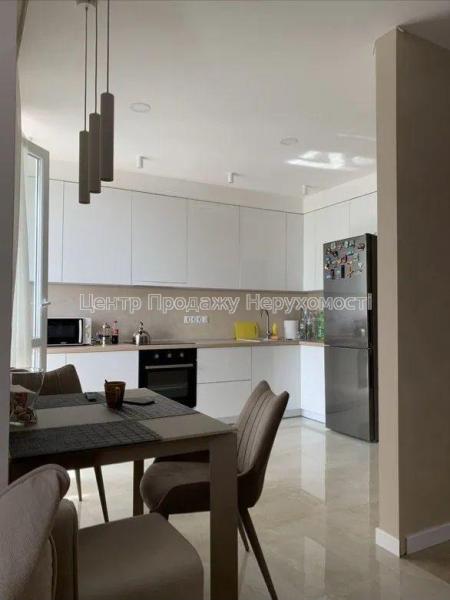 Продам 2-кімнатну квартиру