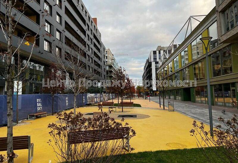 Фото Продаж 1к квартири 71.98 кв. м,район Подільський2