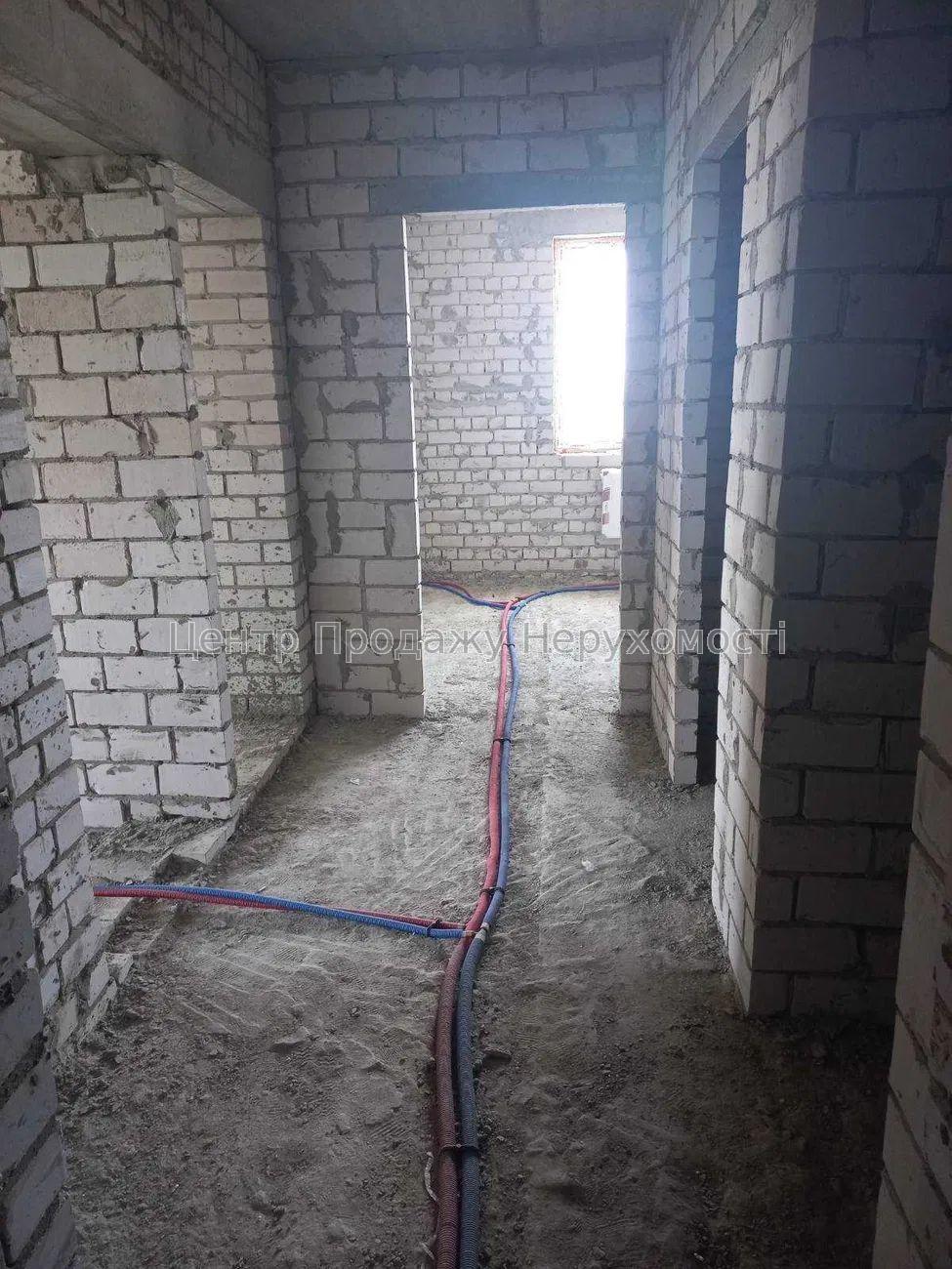 Фото Продам Видову 2к квартиру в ЖК 