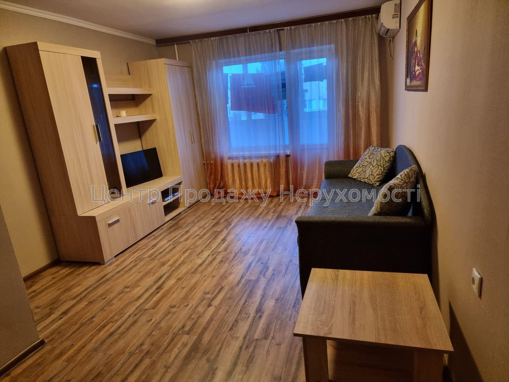 Фото Продаж квартири у Солом