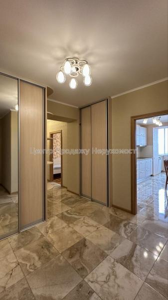 Продам 3-кімнатну квартиру