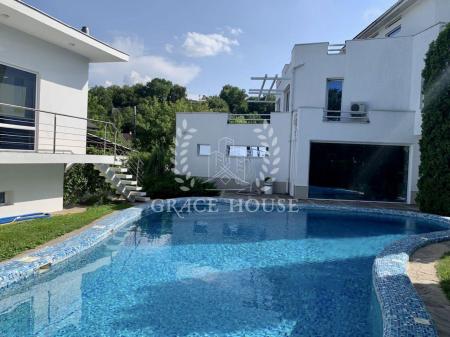 Здам 3-поверховий будинок