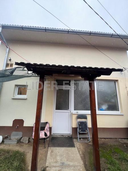 Продам 2-поверховий дуплекс