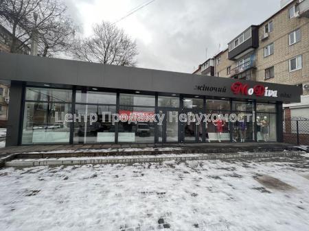 Продам торговое помещение