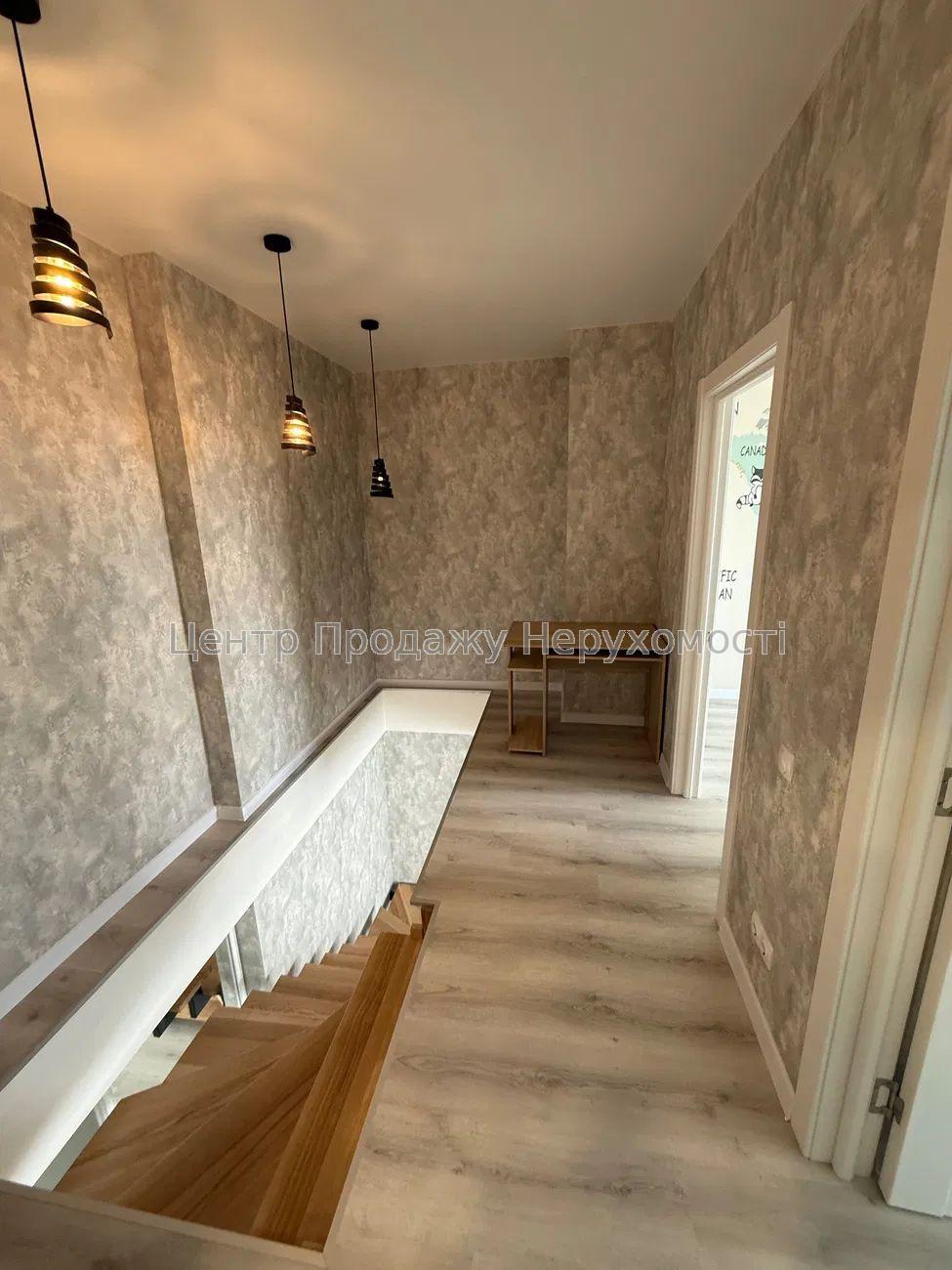 Фото Продаж 3-кімнатної квартири в ЖК 