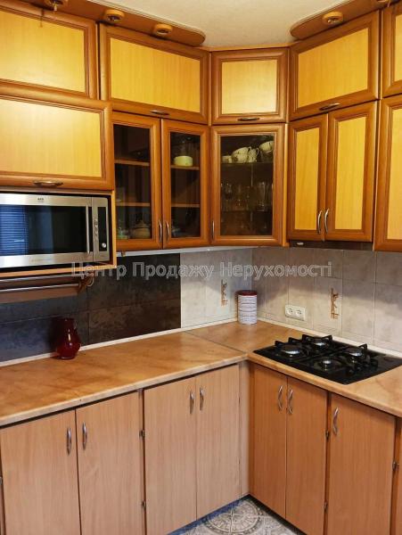 Продам 2-кімнатну квартиру