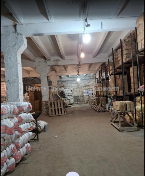 Продам приміщення вільного призначення