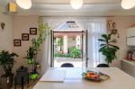 Продам 2-поверховий будинок, 281.70 м², євроремонт