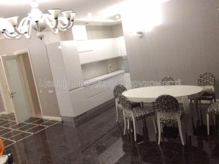 Продам 3-кімнатну квартиру в новобудові, &nbsp;ЖК&nbsp;«Атол»