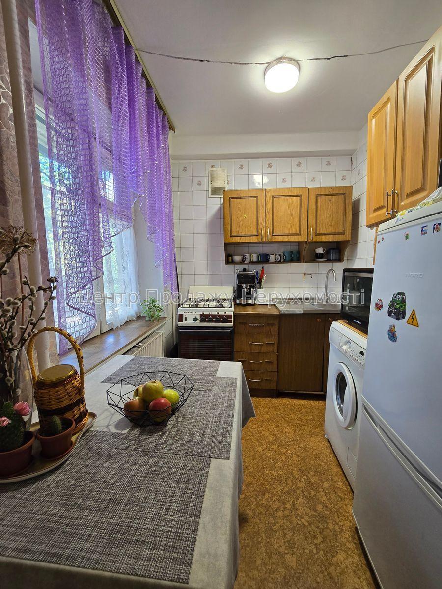Фото Продам 3-кімнатну кавртиру на Якуба Коласа1