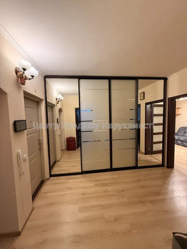 Фото Продається 3-кімнатна квартира в Харкові. Салтівка4